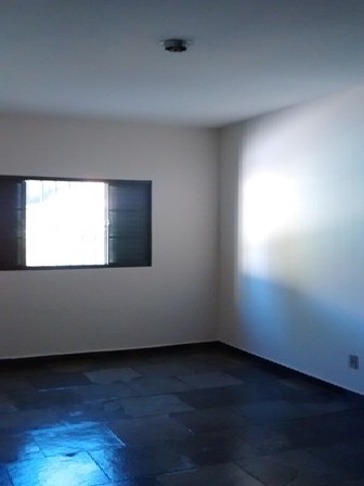 Apartamento à venda com 3 quartos, 115m² - Foto 10