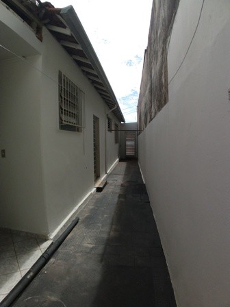 Casa para alugar com 3 quartos, 110m² - Foto 13