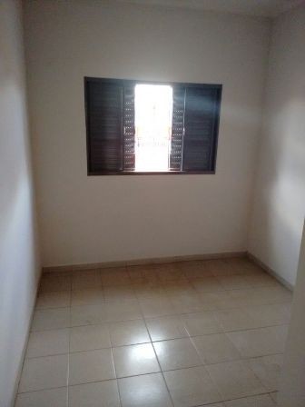 Apartamento para alugar com 2 quartos, 75m² - Foto 7