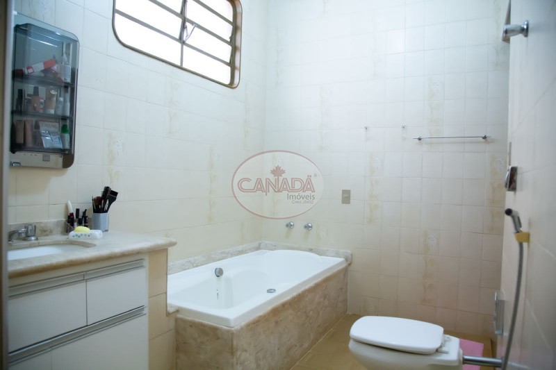 Casa à venda com 3 quartos, 284m² - Foto 14