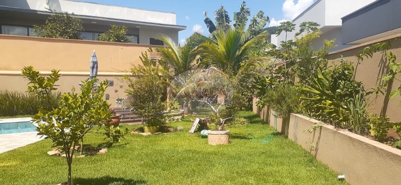 Casa de Condomínio à venda com 3 quartos, 350m² - Foto 18