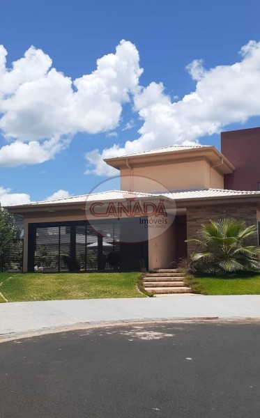 Casa de Condomínio à venda com 3 quartos, 350m² - Foto 1