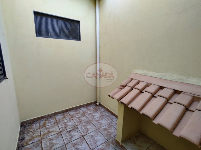 Casa à venda com 2 quartos, 130m² - Foto 10