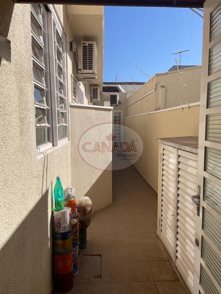 Sobrado à venda com 9 quartos, 232m² - Foto 20