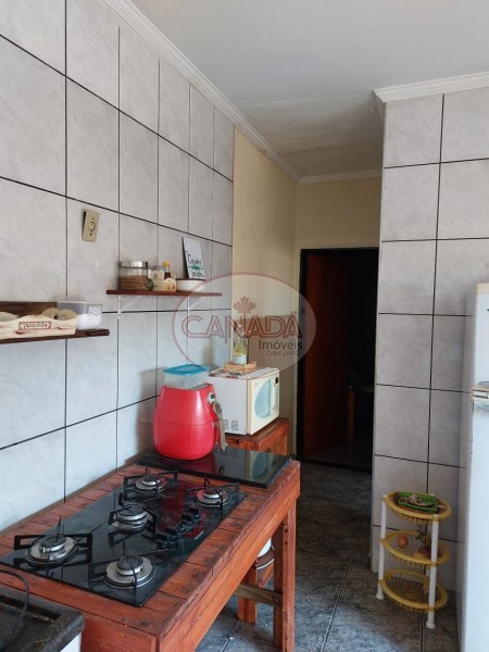 Casa à venda com 3 quartos, 220m² - Foto 10