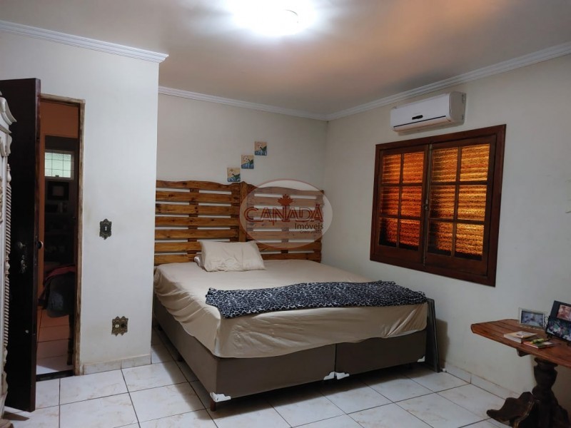 Casa à venda com 3 quartos, 220m² - Foto 5