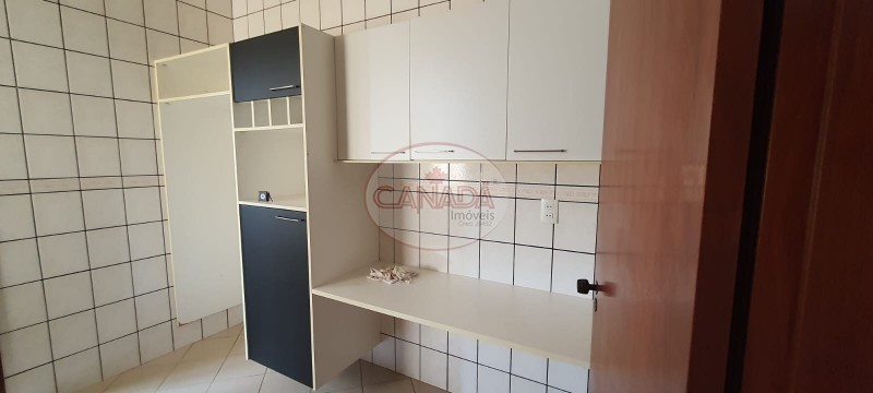 Apartamento à venda com 3 quartos, 121m² - Foto 13