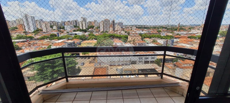 Apartamento à venda com 3 quartos, 121m² - Foto 10