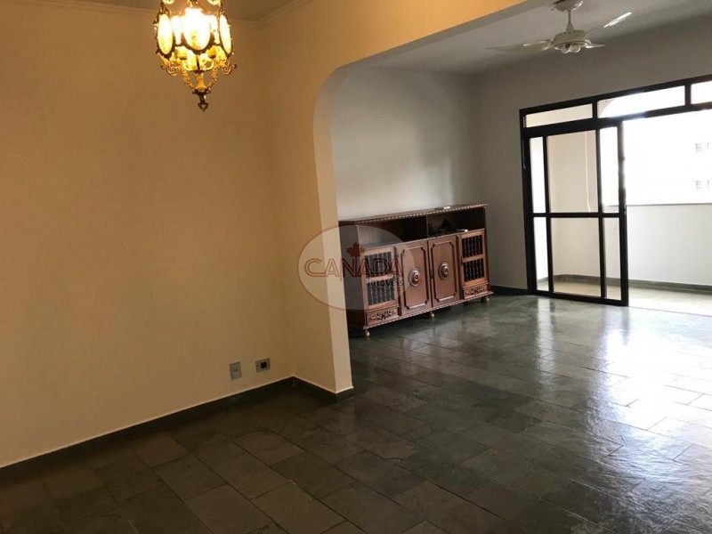 Apartamento à venda com 3 quartos, 150m² - Foto 1