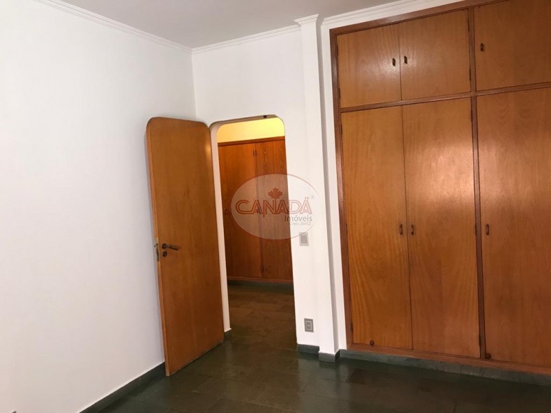 Apartamento à venda com 3 quartos, 150m² - Foto 4