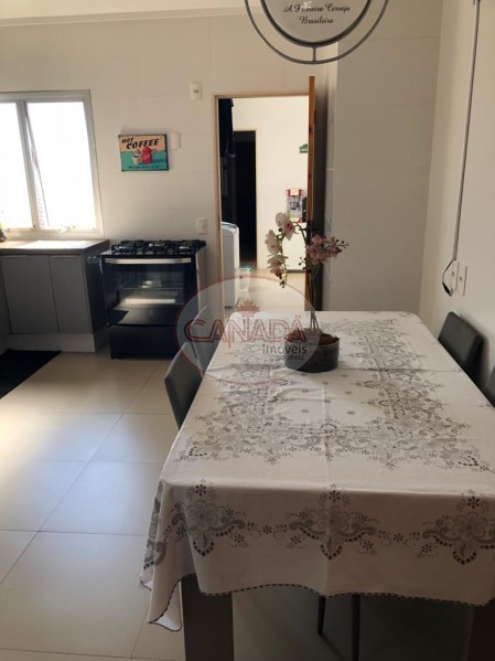 Apartamento à venda com 3 quartos, 139m² - Foto 3