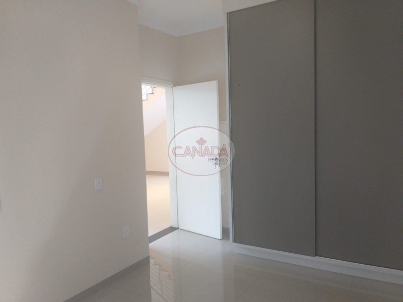 Casa à venda com 3 quartos, 318m² - Foto 12