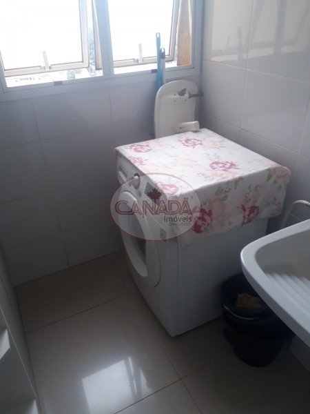 Apartamento à venda com 2 quartos, 70m² - Foto 14