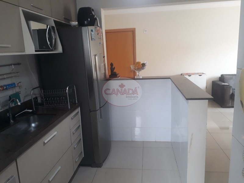 Apartamento à venda com 2 quartos, 70m² - Foto 12