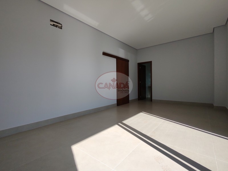 Casa de Condomínio à venda, 250m² - Foto 19