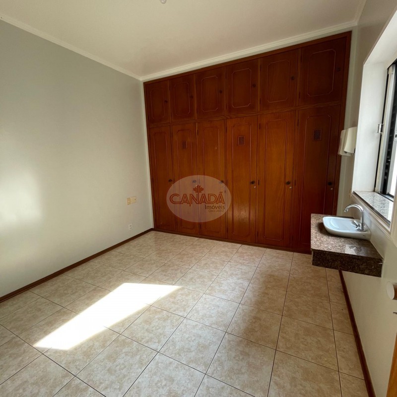 Prédio Inteiro para alugar com 4 quartos, 370m² - Foto 5