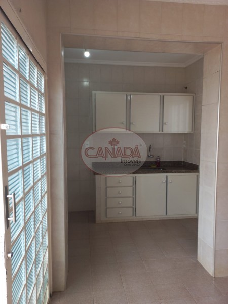 Casa à venda com 3 quartos, 198m² - Foto 27