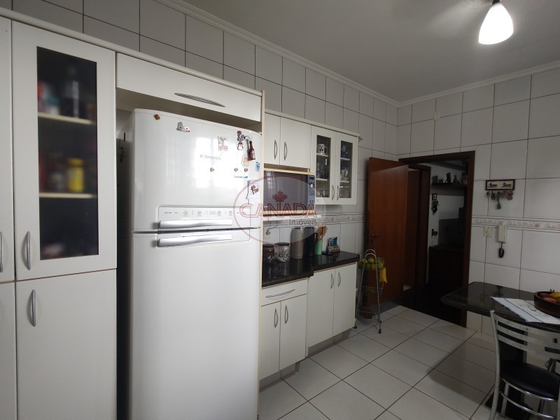 Casa à venda com 3 quartos, 190m² - Foto 24