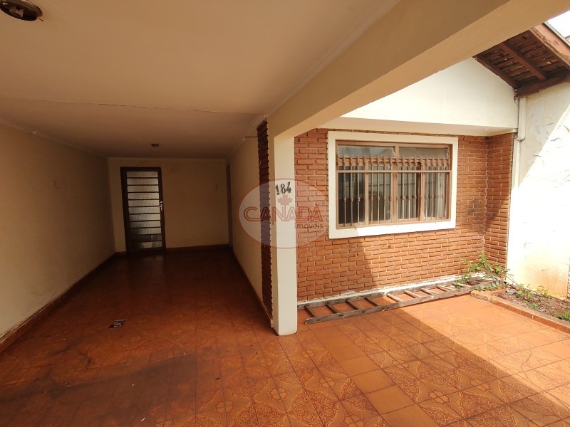 Casa à venda com 2 quartos, 112m² - Foto 1