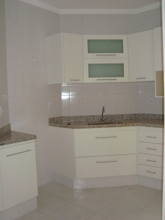 Apartamento à venda com 2 quartos, 65m² - Foto 4