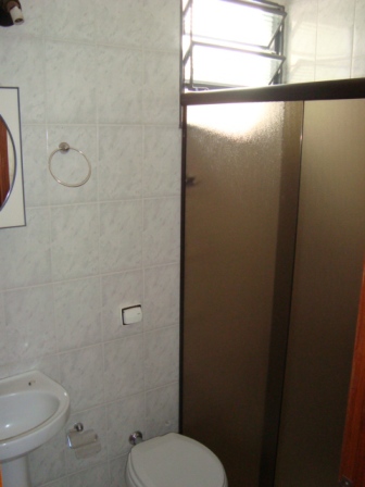 Apartamento para alugar com 2 quartos, 75m² - Foto 4