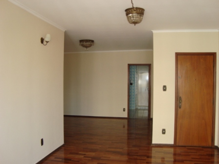 Apartamento para alugar com 3 quartos, 135m² - Foto 4