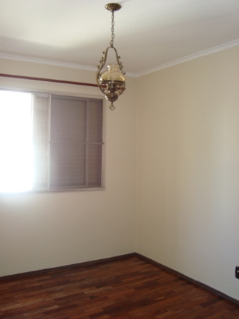 Apartamento para alugar com 3 quartos, 135m² - Foto 7