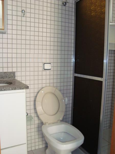 Apartamento para alugar com 1 quarto, 42m² - Foto 6